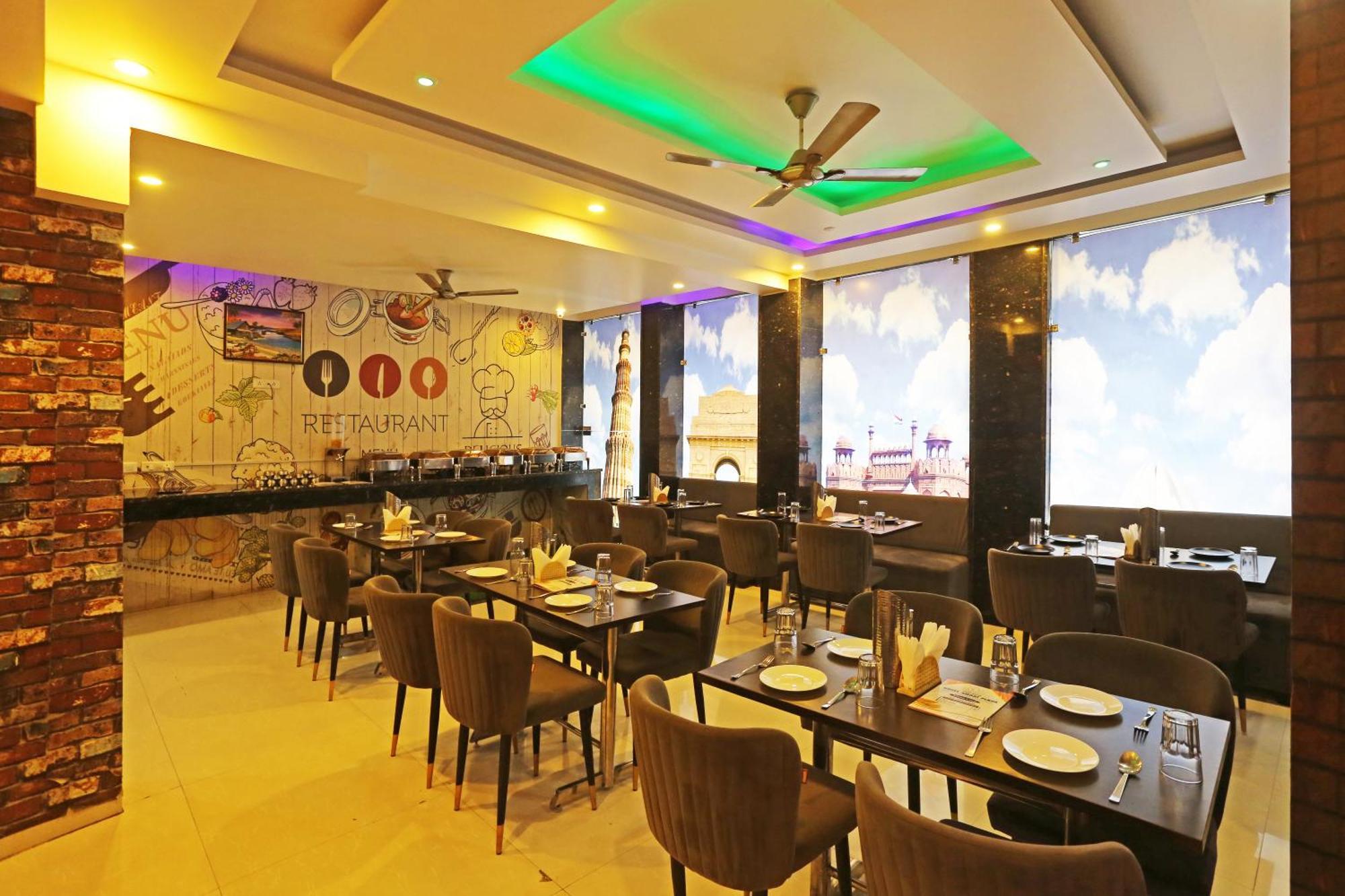 Hotel Smart Plaza By Smart Group New Delhi Exterior photo