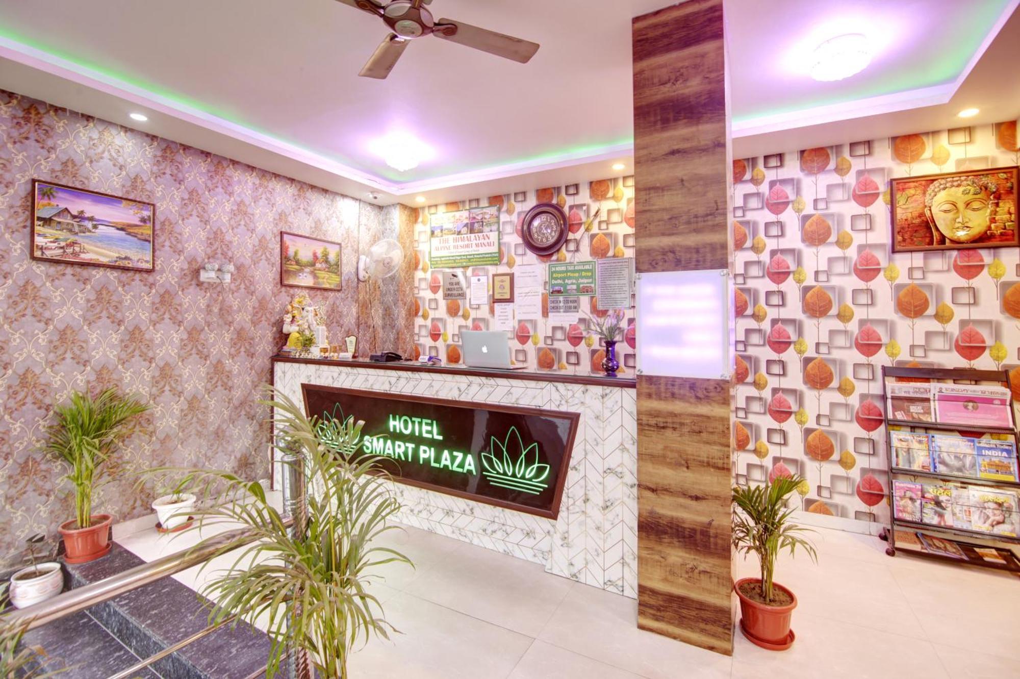 Hotel Smart Plaza By Smart Group New Delhi Exterior photo